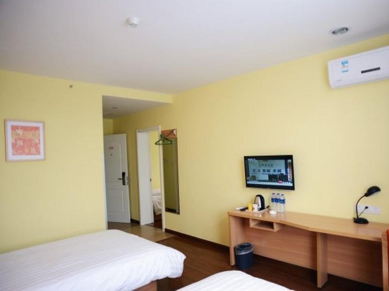 Home Inns Shanghai Pudong Sanlin Subway Station Branch Exterior photo